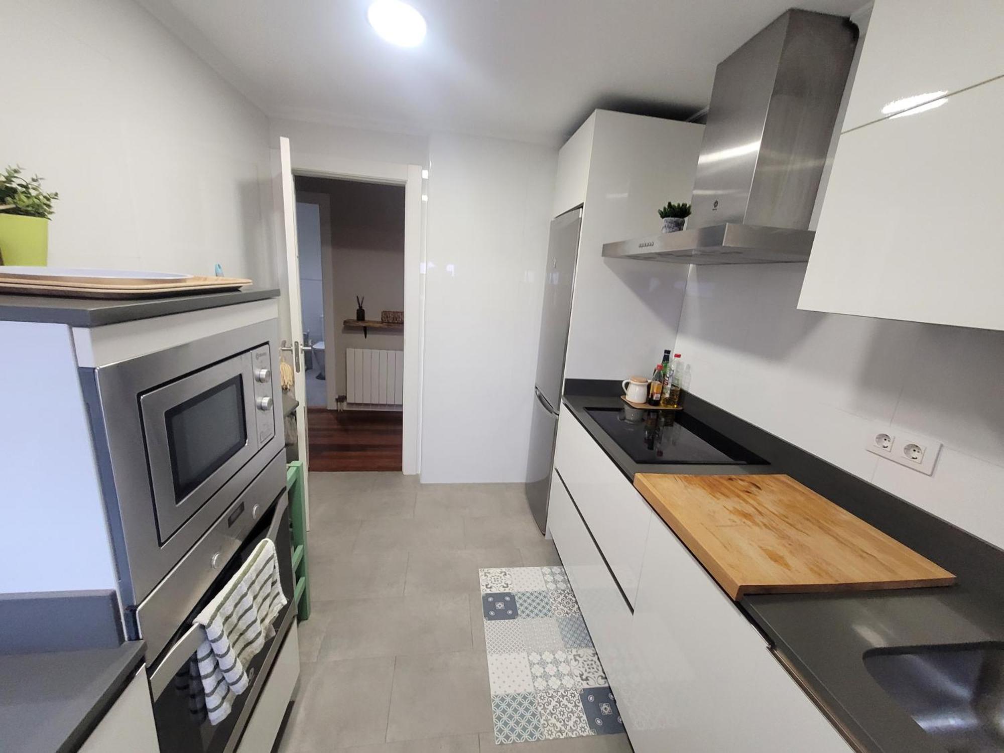Apartamento Piscina Y Garaje En Valdenoja