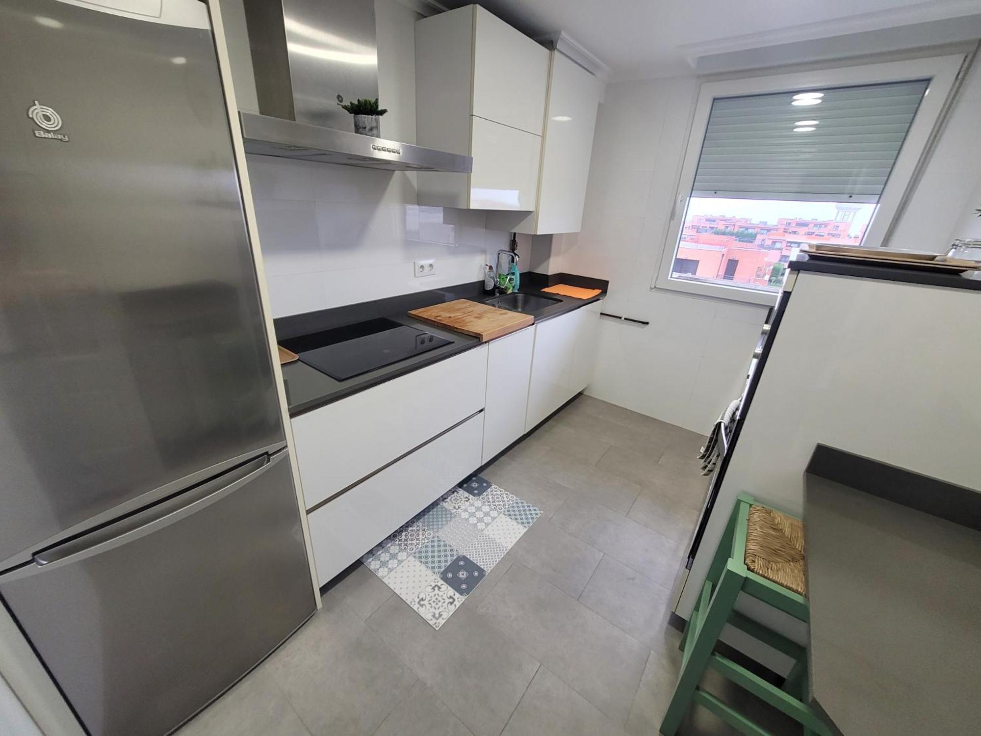 Piscina Y Garaje En Valdenoja Apartamento Santander