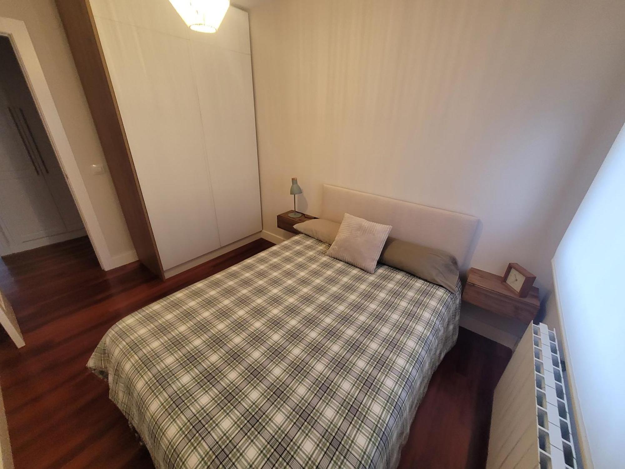Piscina Y Garaje En Valdenoja Apartamento *